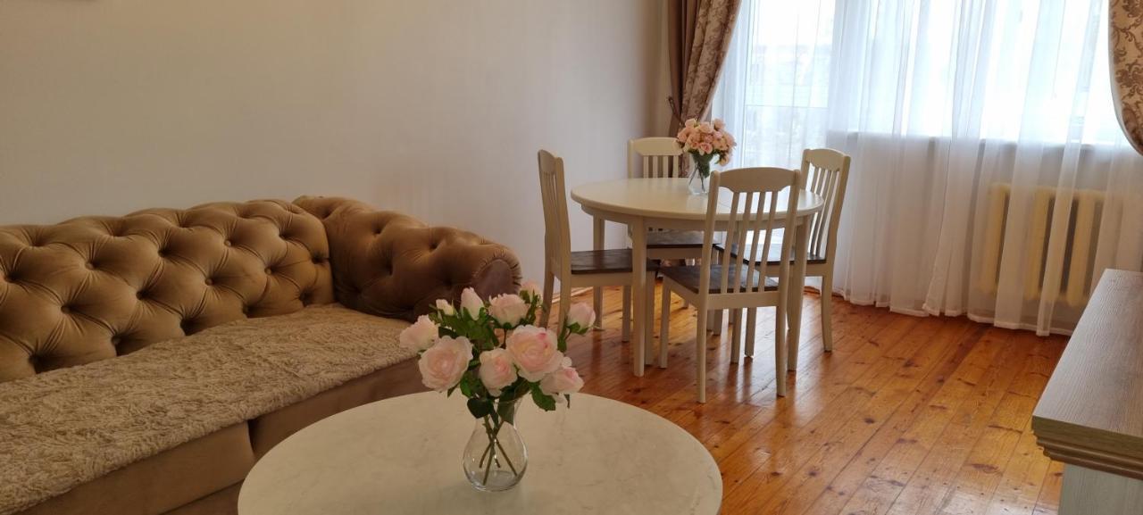 Šiauliai Jaukus Apartamentai Miesto Centre מראה חיצוני תמונה